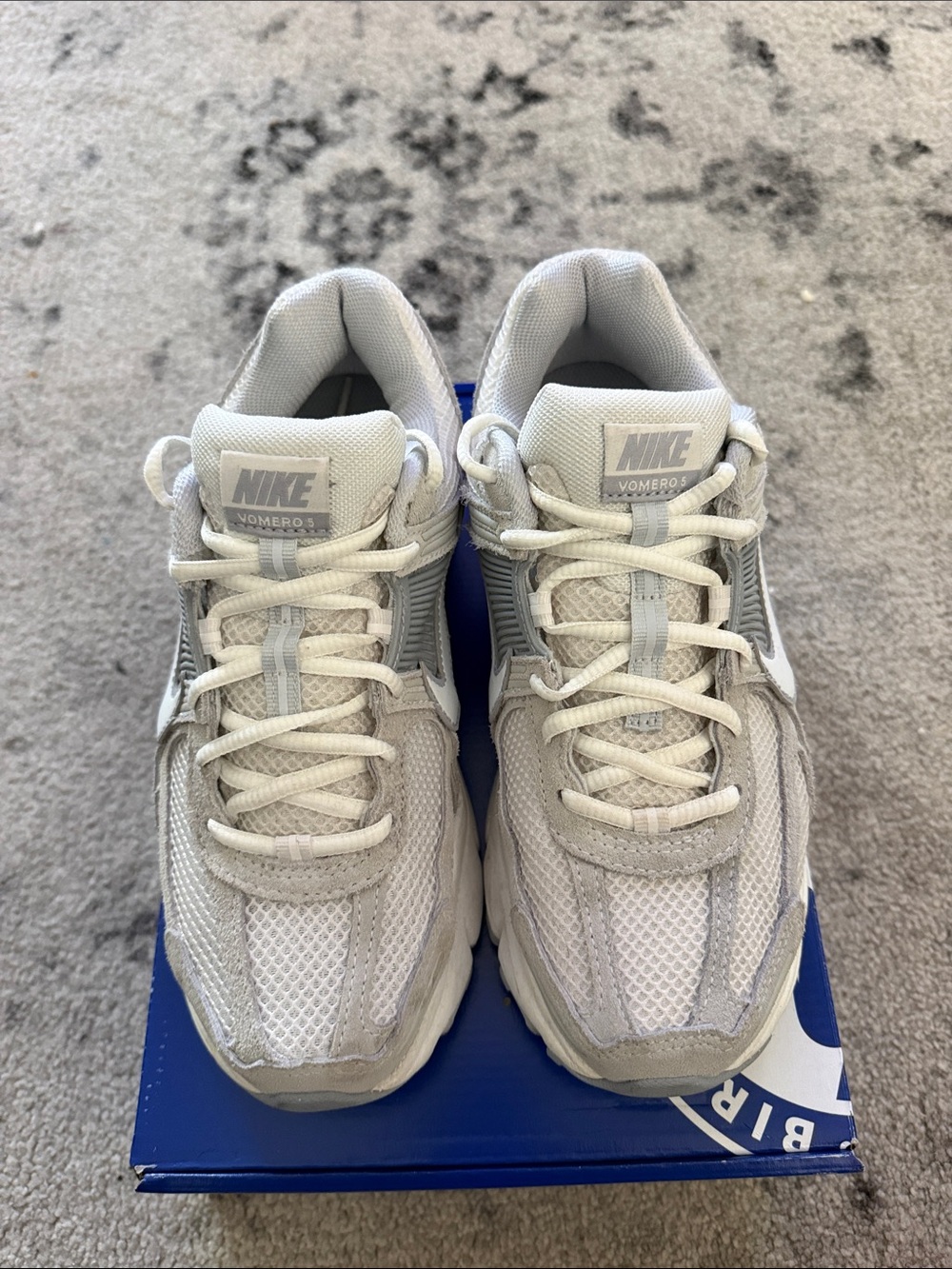 Nike Kids White/Grey Vomero 5 Sneakers